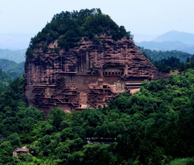 Пещерные монастыри Майцзишань, Китай
